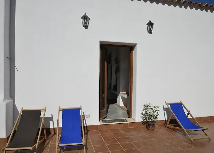 Arte In Der Capoliveri (Isola d'Elba)